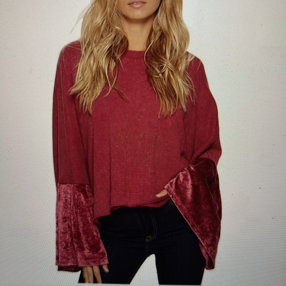 Free People Oversized Cropped Sweatshirt w/ Crushed Velvet Bell Sleeves - Large